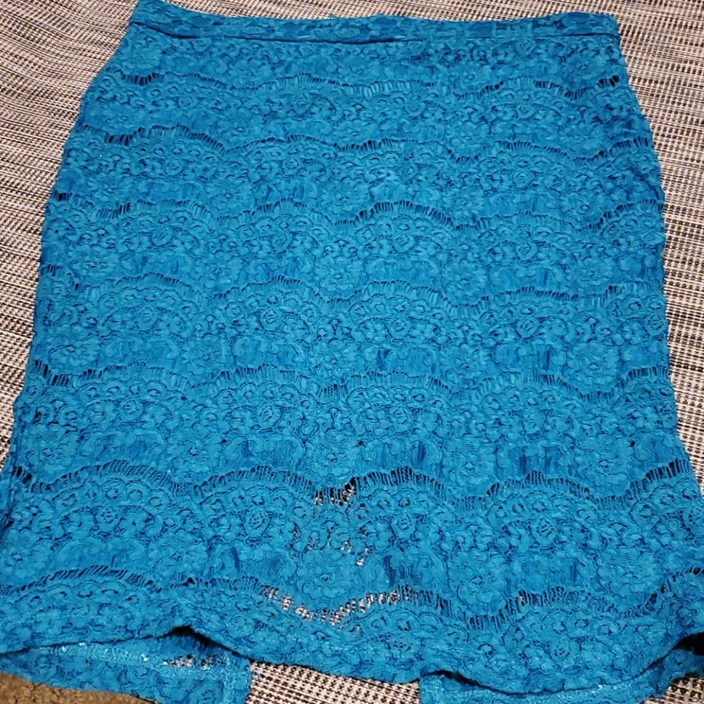 Bongo Turquoise lace back zip skirt XL.  C